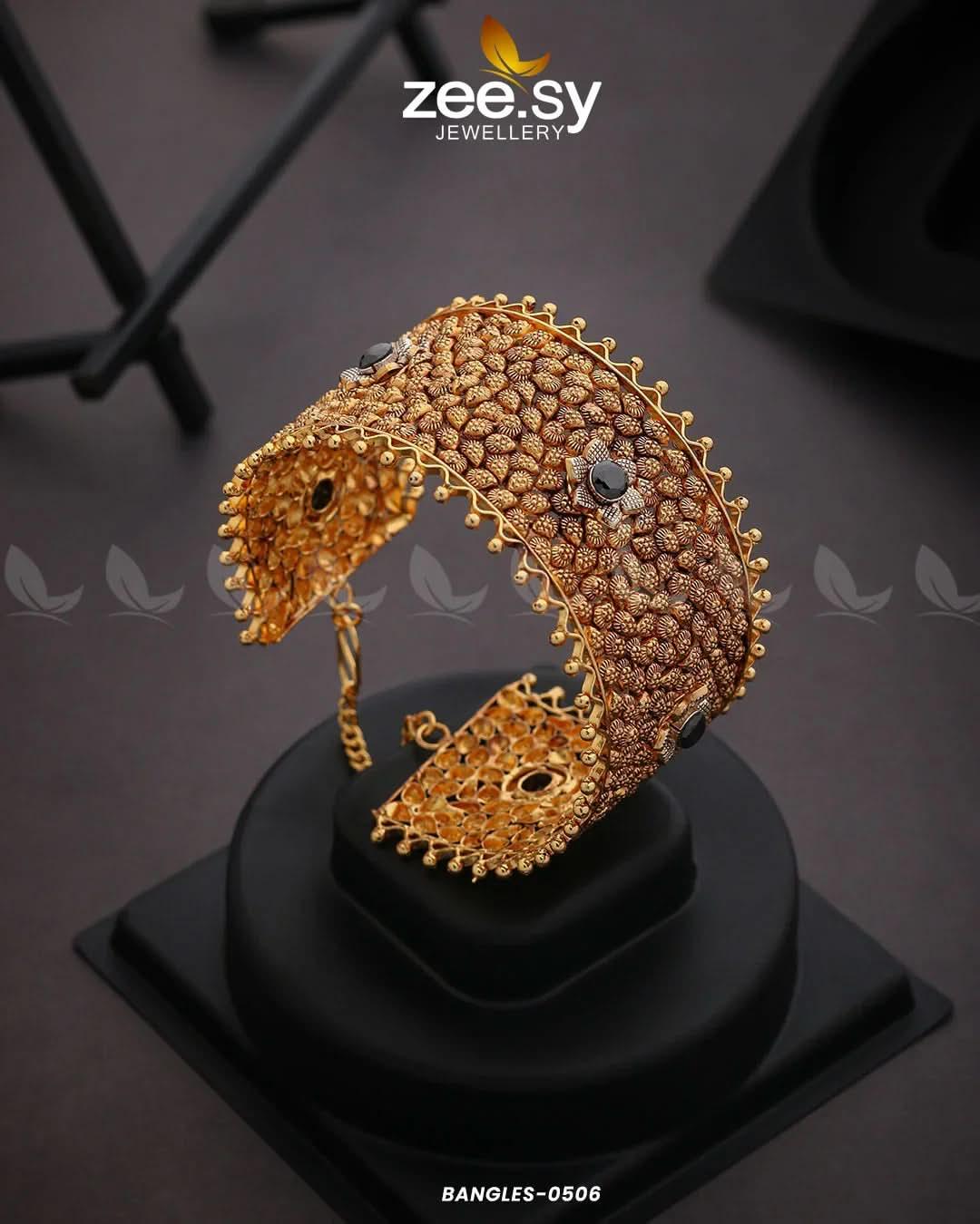 BANGLES-0506 Black Bangles - Zeesy Jewellery Pakistan | Premium Artificial & Imitation Jewellery