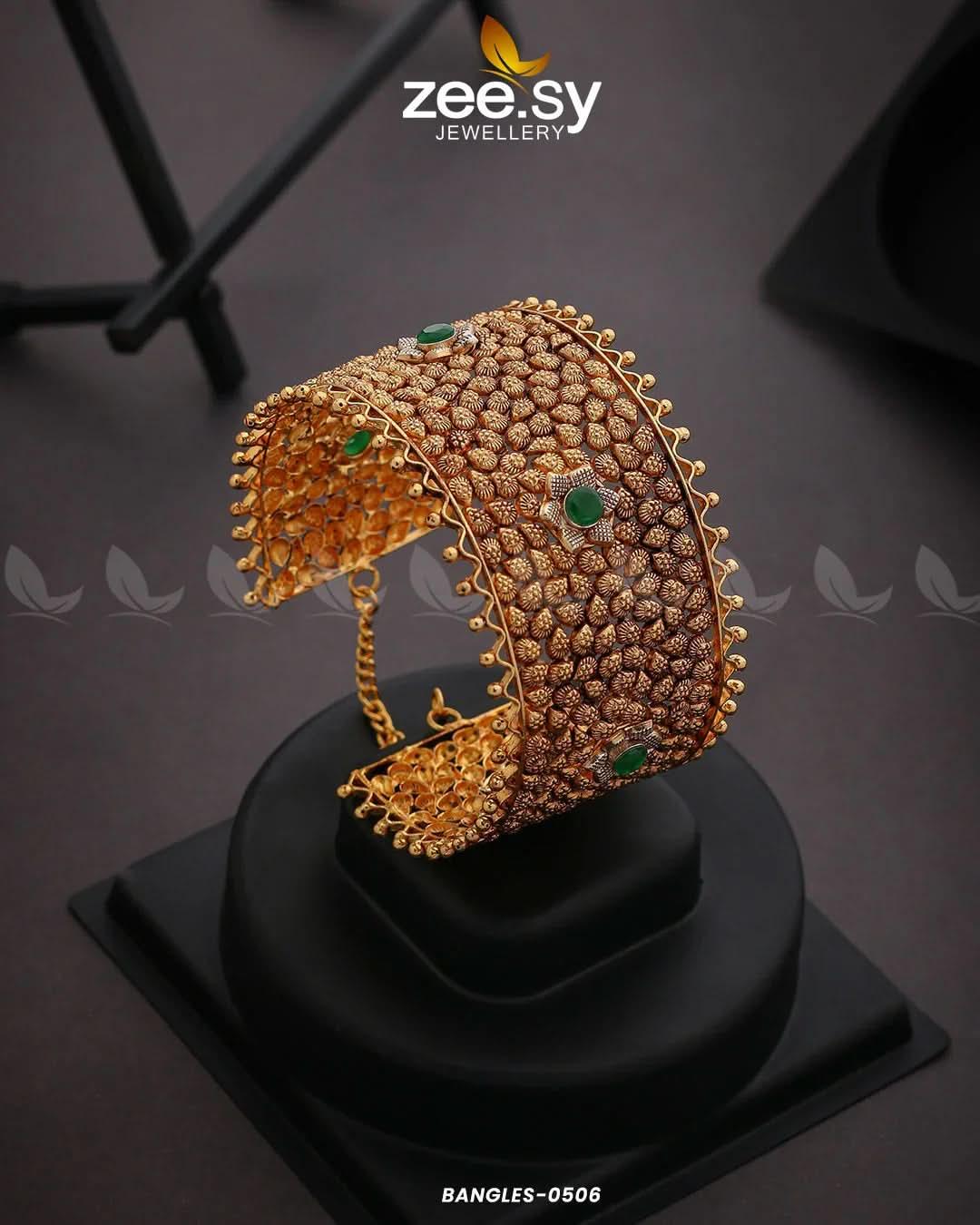 BANGLES-0506 Green Bangles - Zeesy Jewellery Pakistan | Premium Artificial & Imitation Jewellery