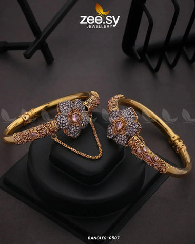 Floral Bold Gemstone Bangles Pink Bangles - Zeesy Jewellery Pakistan | Premium Artificial & Imitation Jewellery