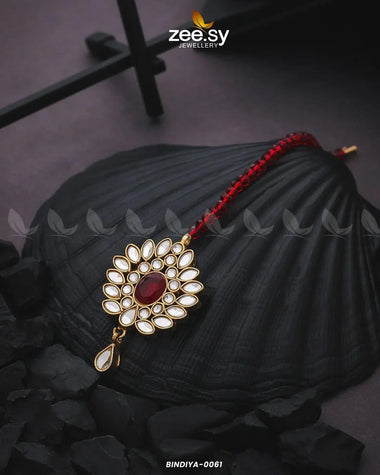 Floral Kundan Teardrop Bindiya Rubi-Red bindiya - Zeesy Jewellery Pakistan | Premium Artificial & Imitation Jewellery