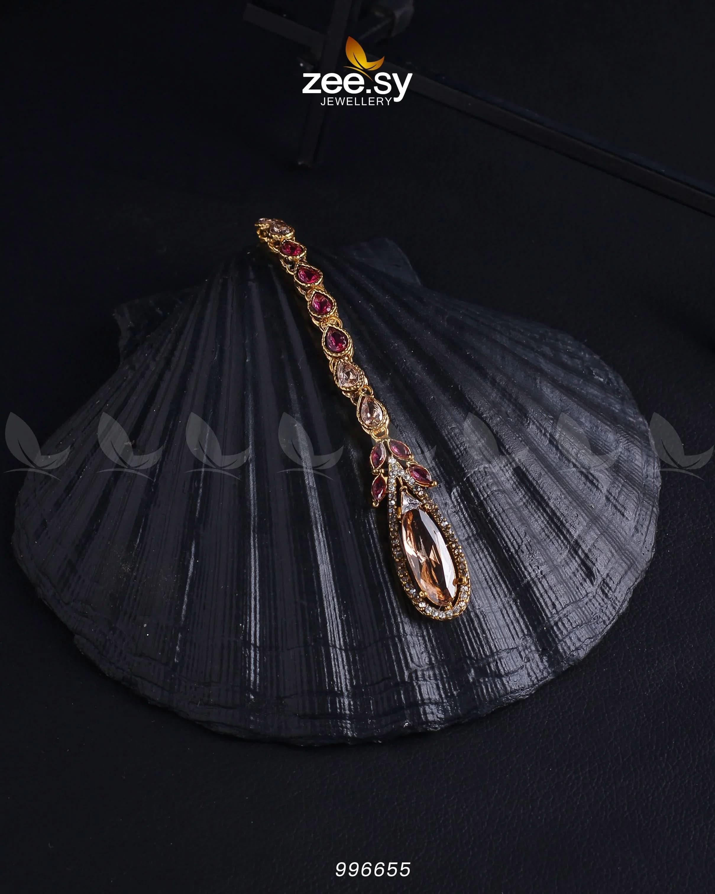 Poppy Bindiya Fuchsia bindiya - Zeesy Jewellery Pakistan | Premium Artificial & Imitation Jewellery