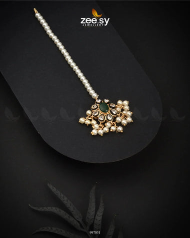 Scarlet Petal Bindiya Charm Green bindiya - Zeesy Jewellery Pakistan | Premium Artificial & Imitation Jewellery