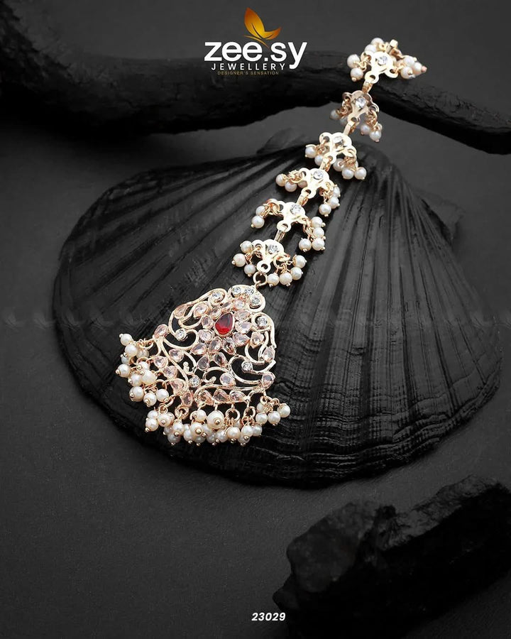 Elegance Bindiya Red bindiya - Zeesy Jewellery Pakistan | Premium Artificial & Imitation Jewellery