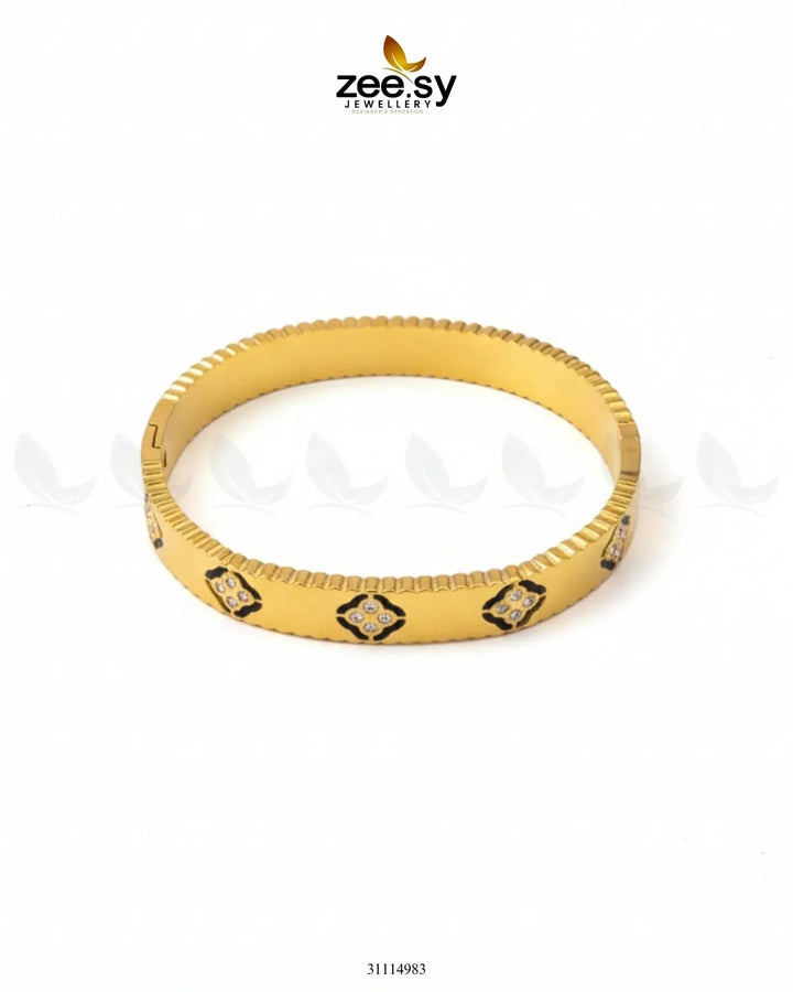 Atlas Bracelet Bracelet - Zeesy Jewellery Pakistan | Premium Artificial & Imitation Jewellery