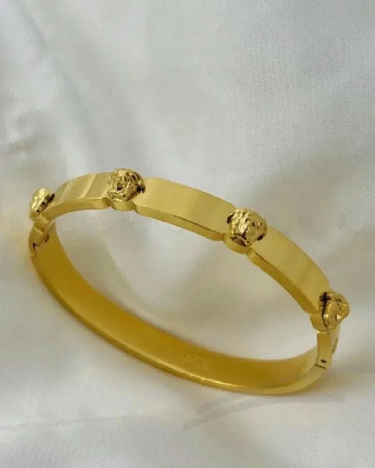 Brisa Bracelet Bracelet - Zeesy Jewellery Pakistan | Premium Artificial & Imitation Jewellery