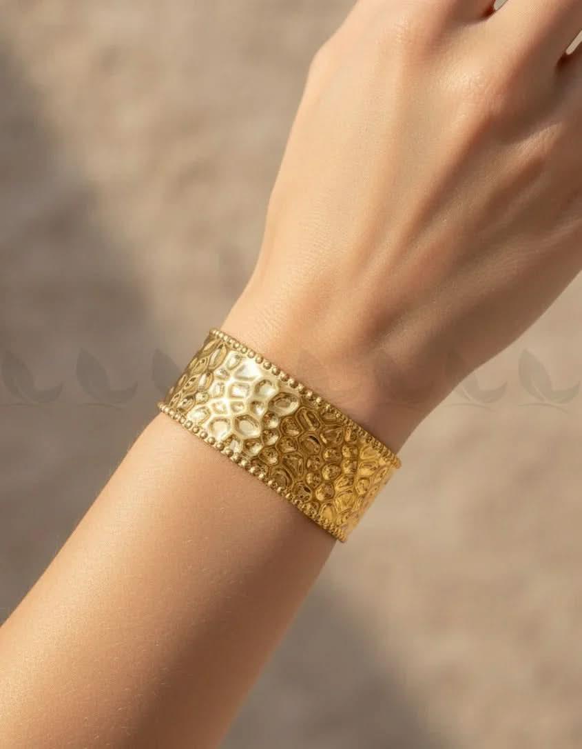 Chunky Bracelet Bracelet - Zeesy Jewellery Pakistan | Premium Artificial & Imitation Jewellery