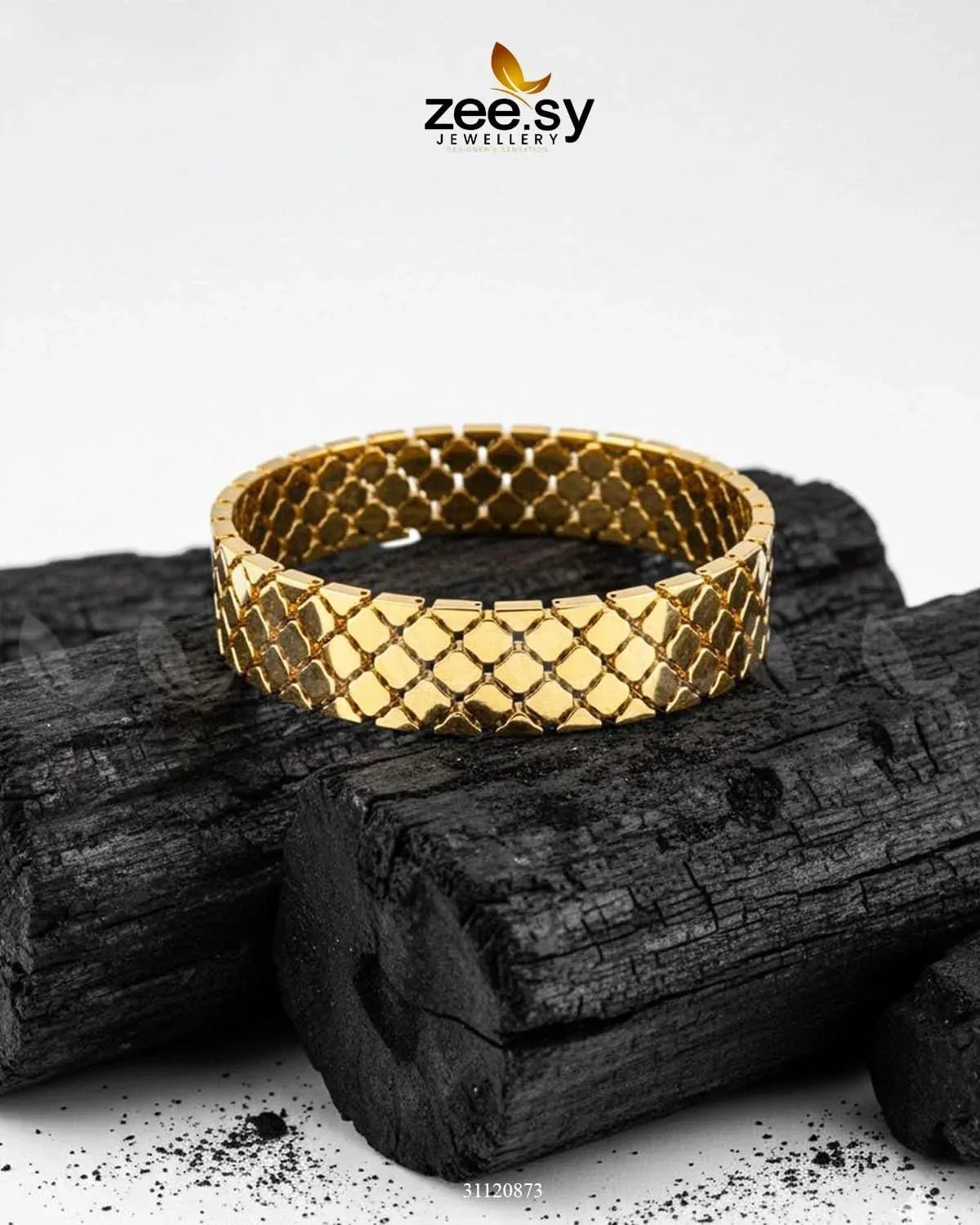 Continuum Wide Mesh Bracelet Bracelet - Zeesy Jewellery Pakistan | Premium Artificial & Imitation Jewellery