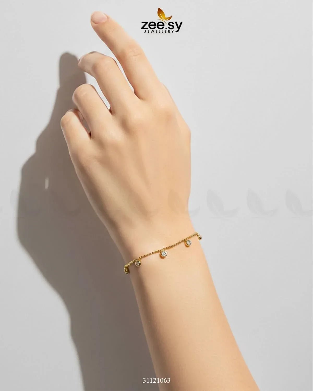 Dainty Tiny Dangle Bracelet Bracelet - Zeesy Jewellery Pakistan | Premium Artificial & Imitation Jewellery