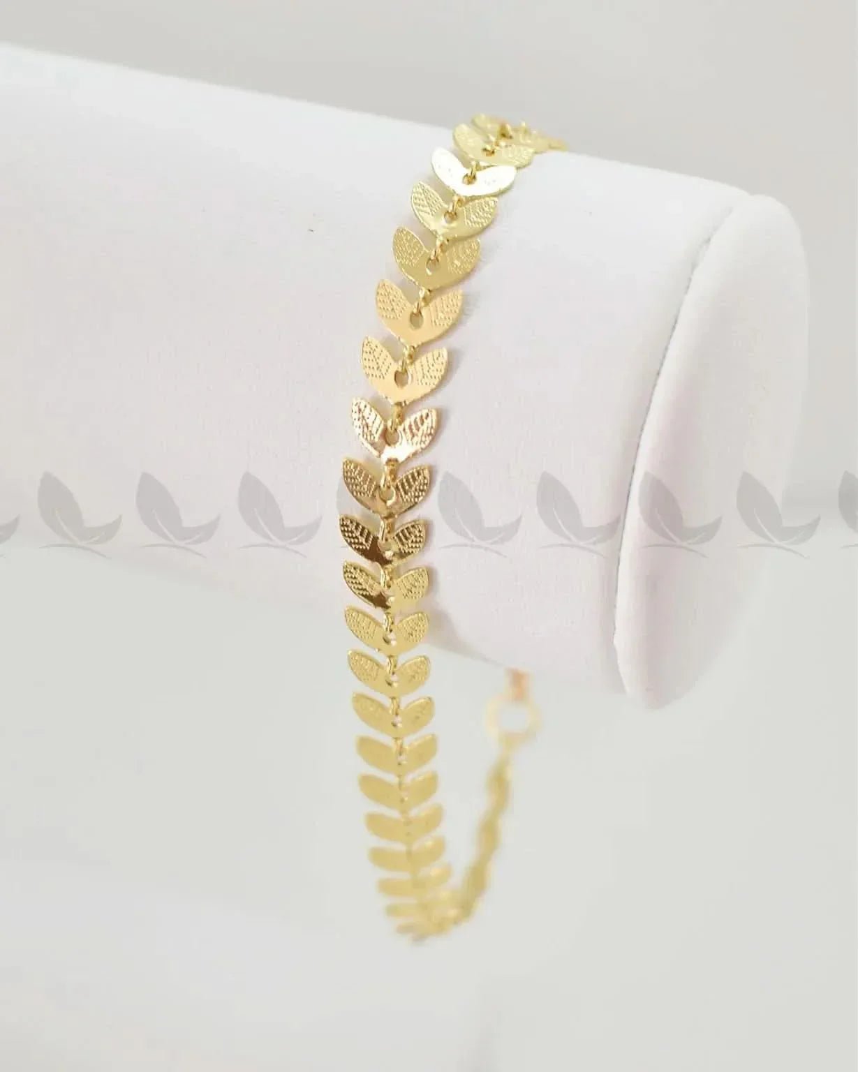 Frost Bracelet - Zeesy.pk