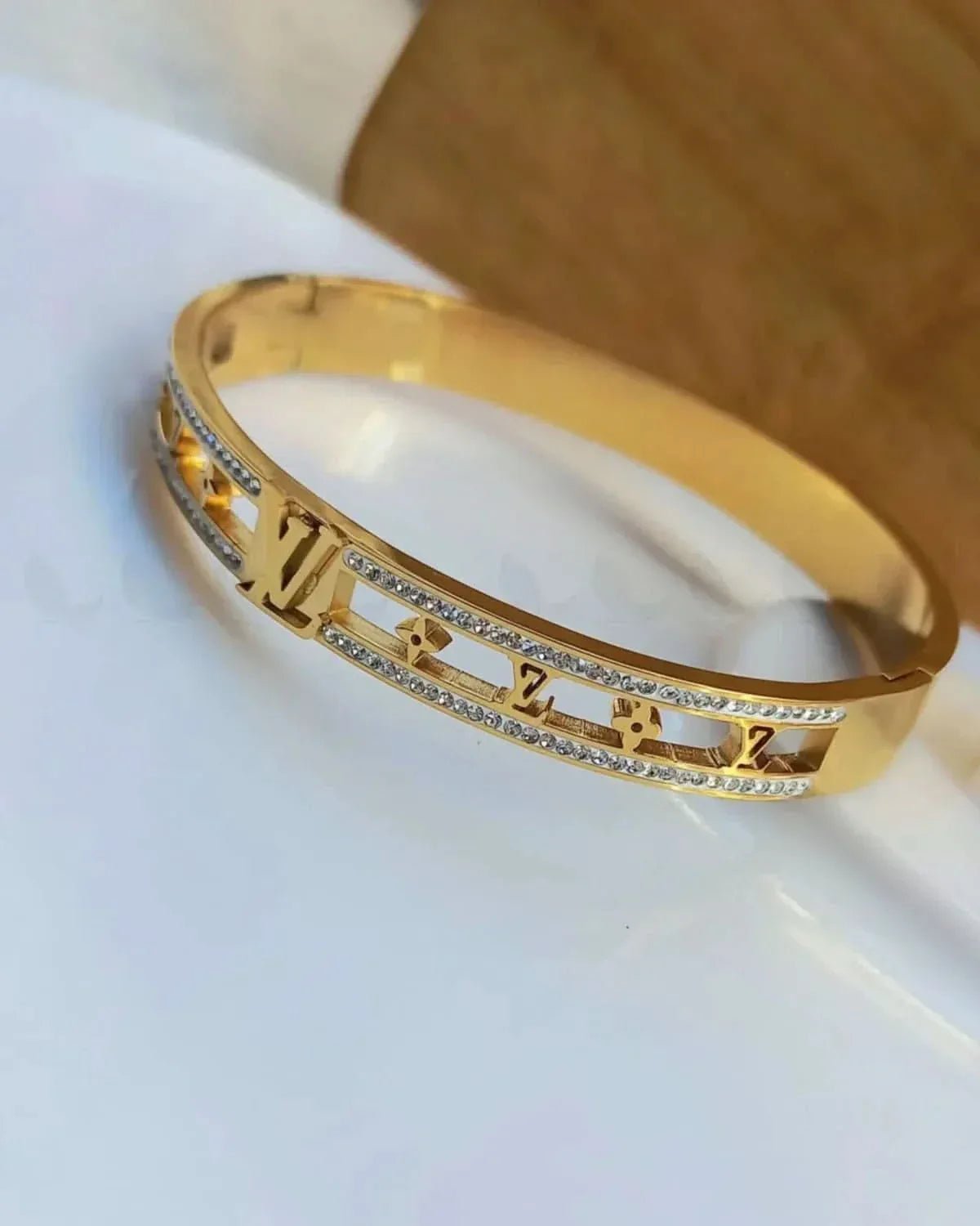 Halcyon Sleek Pave Bracelet Bracelet - Zeesy Jewellery Pakistan | Premium Artificial & Imitation Jewellery