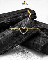 Hallow Curved Heart Bracelet Bracelet - Zeesy Jewellery Pakistan | Premium Artificial & Imitation Jewellery