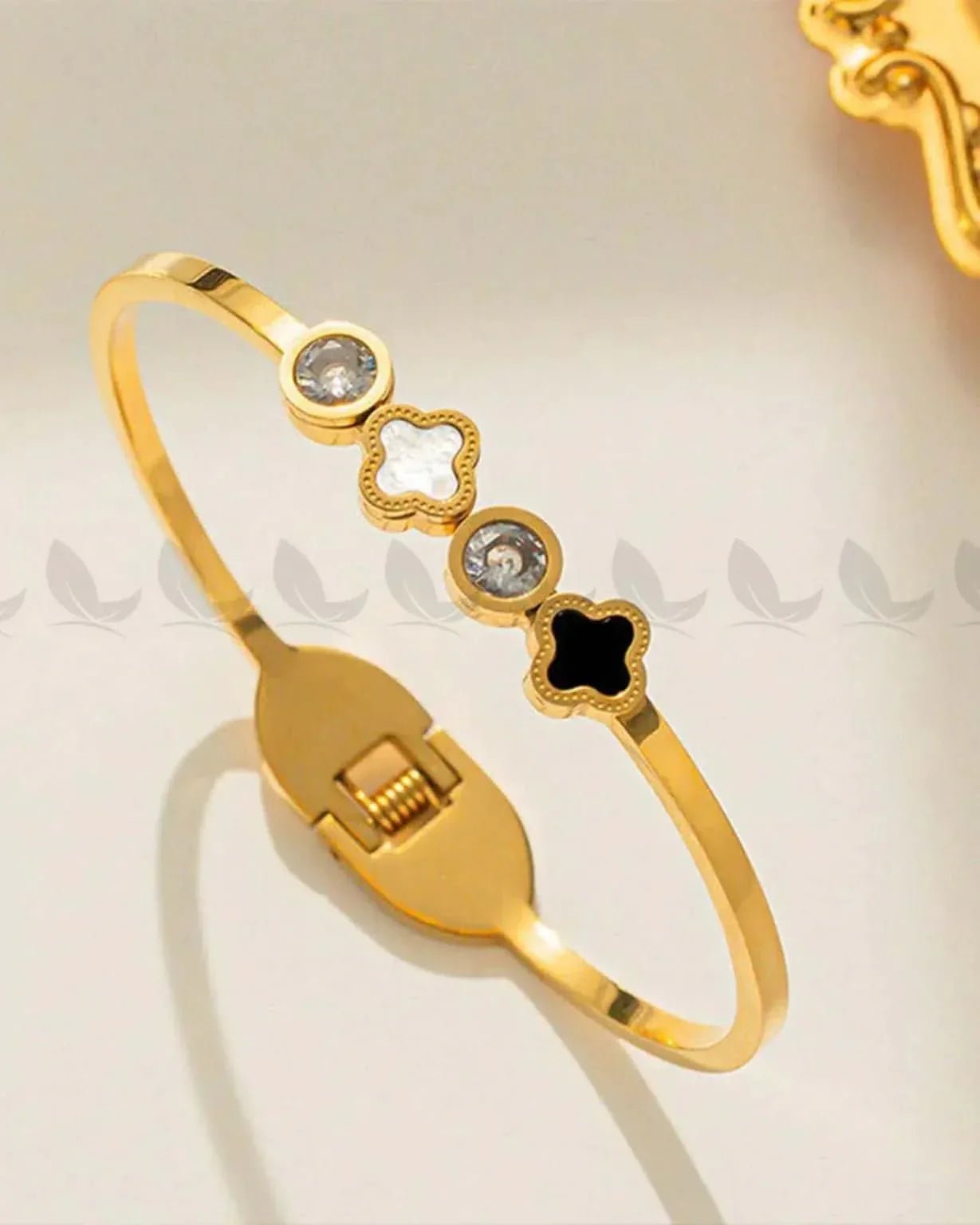 Luna Delicate Serene Bracelet Bracelet - Zeesy Jewellery Pakistan | Premium Artificial & Imitation Jewellery