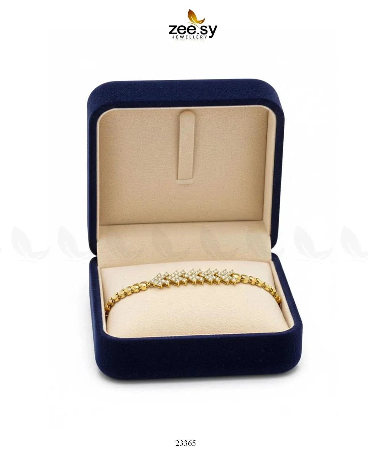 Majestic Arrow Pattern Bracelet Bracelet - Zeesy Jewellery Pakistan | Premium Artificial & Imitation Jewellery
