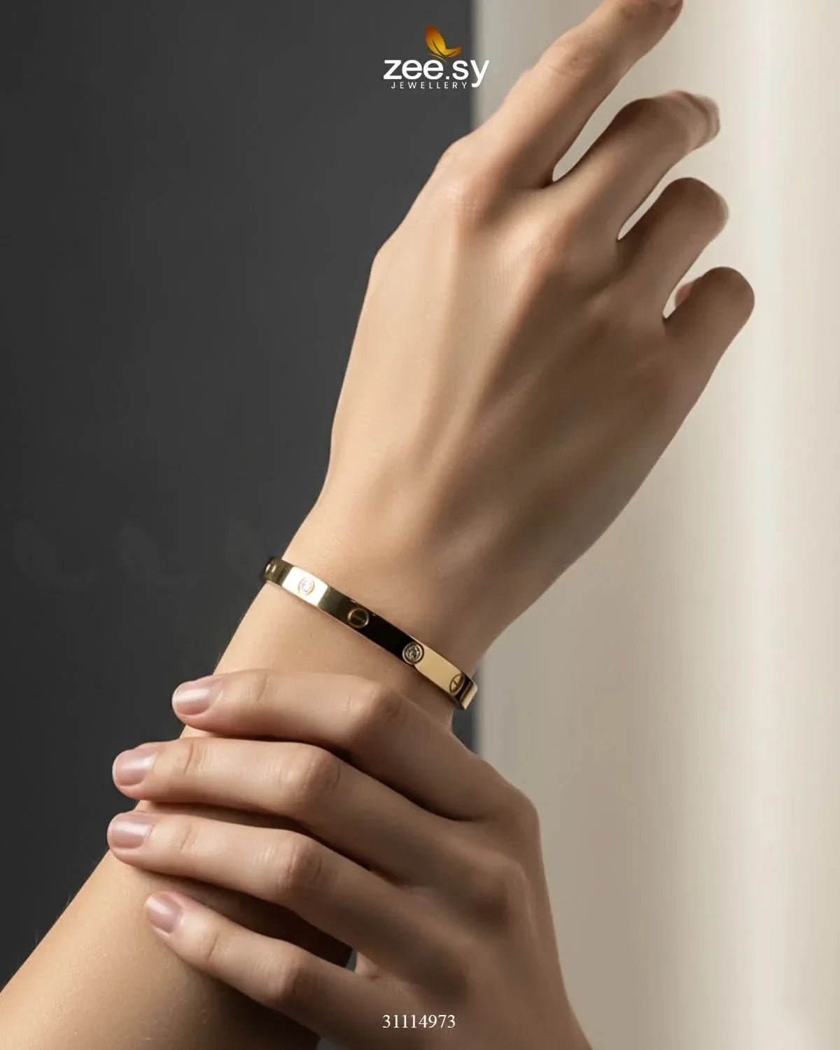 Solace Bracelet - Zeesy.pk