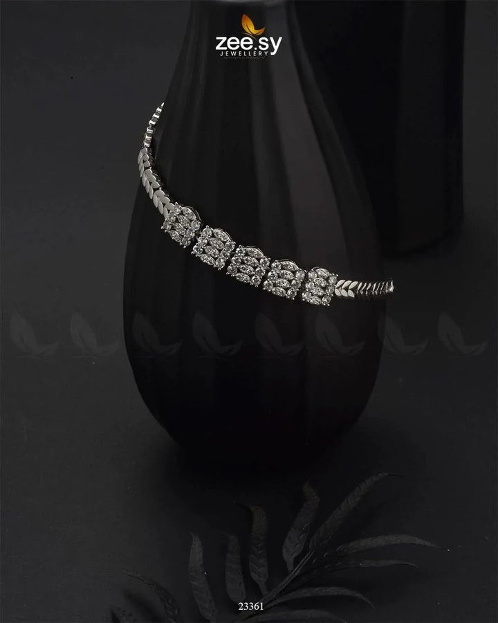 Sparkling Cluster Bracelet Bracelet - Zeesy Jewellery Pakistan | Premium Artificial & Imitation Jewellery