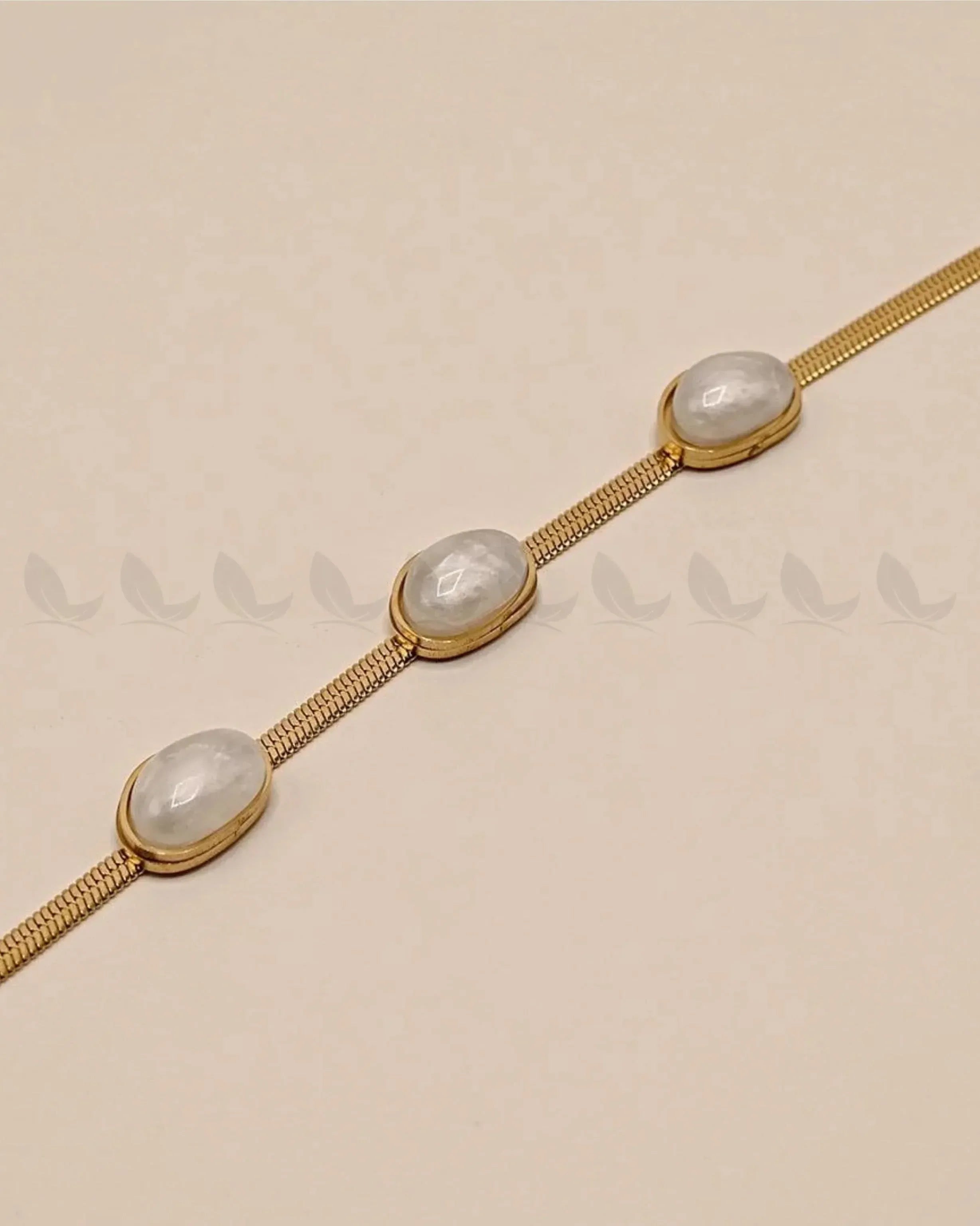 Zenith Bracelet - Zeesy.pk