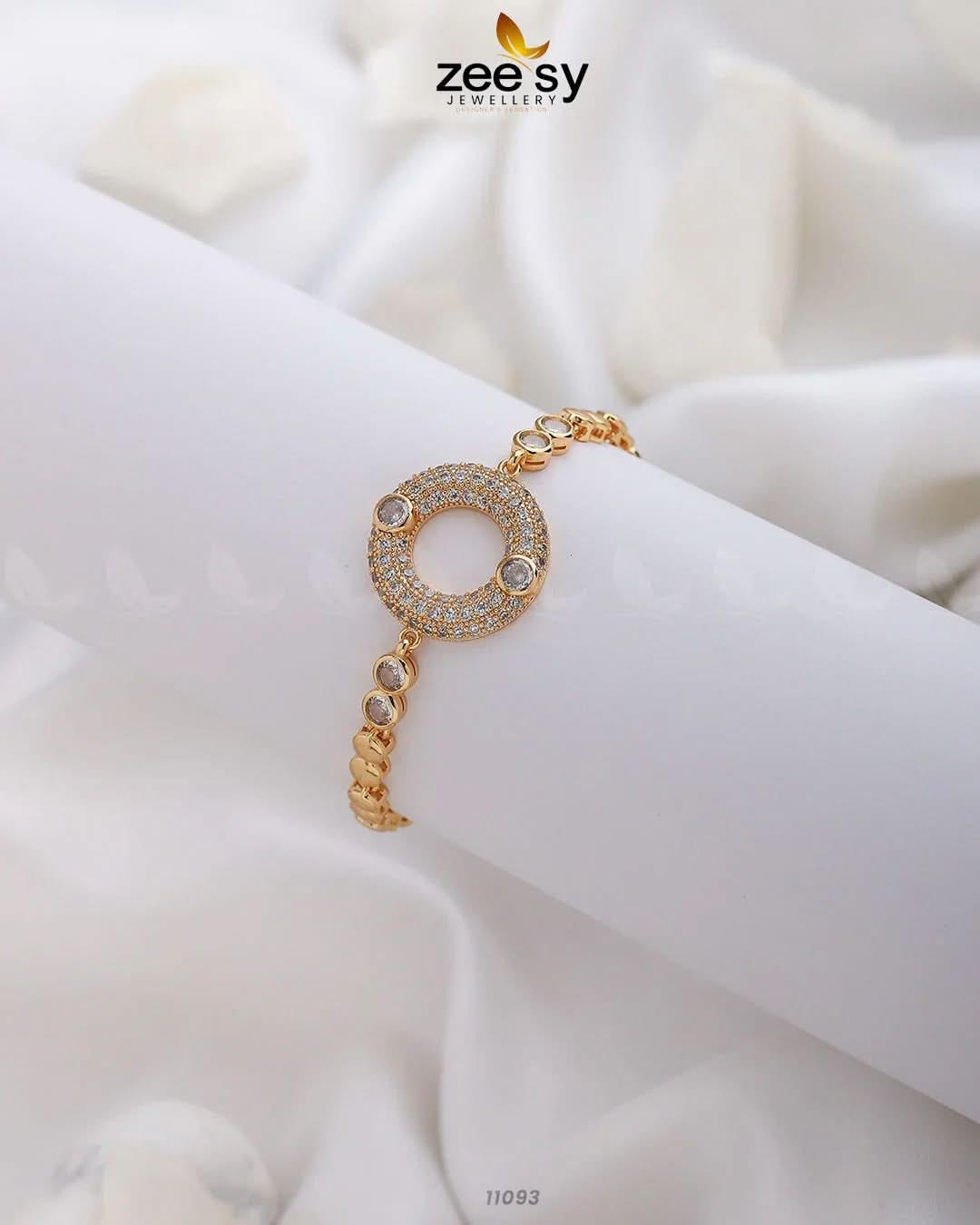 Ciambelle Bracelet Golden Bracelet - Zeesy Jewellery Pakistan | Premium Artificial & Imitation Jewellery
