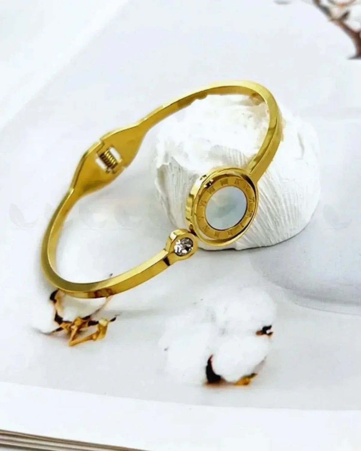 Drift Iridescent Roman Bracelet Golden White Bracelet - Zeesy Jewellery Pakistan | Premium Artificial & Imitation Jewellery