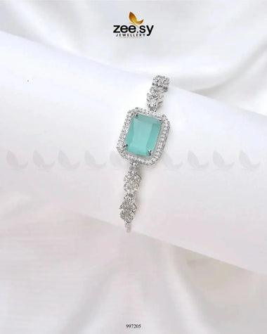 Andalusite Bracelets Mint Green Bracelet - Zeesy Jewellery Pakistan | Premium Artificial & Imitation Jewellery