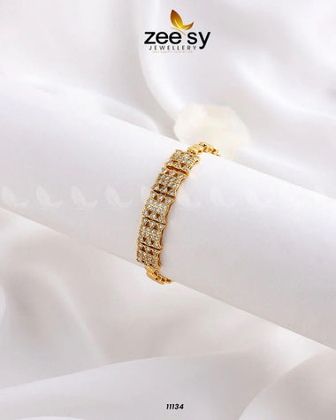 Blossom Crystal Luxury Bracelet Golden Bracelet - Zeesy Jewellery Pakistan | Premium Artificial & Imitation Jewellery