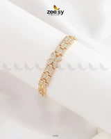 Enchanted link Bracelet - Zeesy.pk