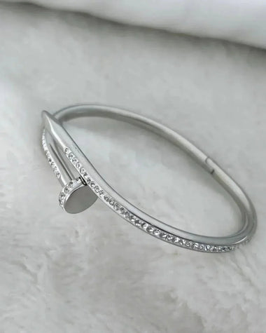 Nailon Bold Sparkle Bracelet Silver Bracelet - Zeesy Jewellery Pakistan | Premium Artificial & Imitation Jewellery