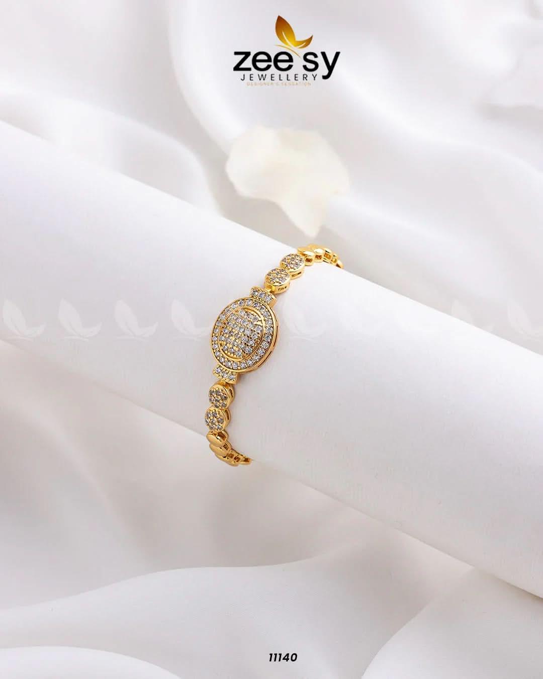 Riveting Bracelets Golden Bracelet - Zeesy Jewellery Pakistan | Premium Artificial & Imitation Jewellery