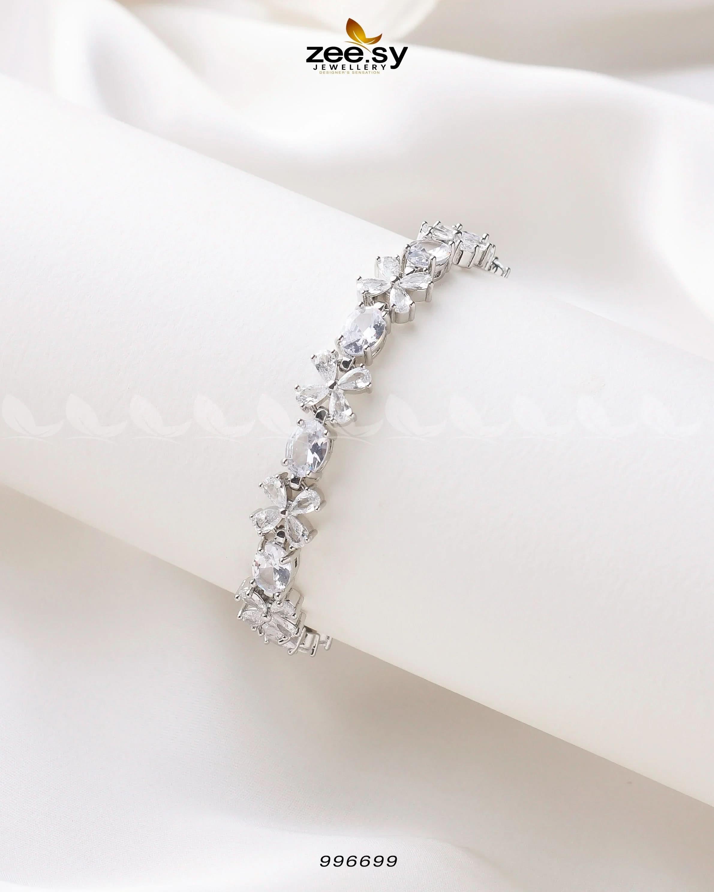Lisianthus Bracelet Sliver White Bracelet - Zeesy Jewellery Pakistan | Premium Artificial & Imitation Jewellery