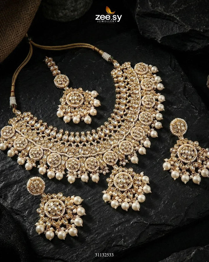 Royal Heritage Kundan Bridal Set Bridal Set - Zeesy Jewellery Pakistan | Premium Artificial & Imitation Jewellery