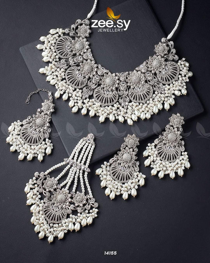 Yarrow Bridal Set Silver Pearl Bridal Set - Zeesy Jewellery Pakistan | Premium Artificial & Imitation Jewellery