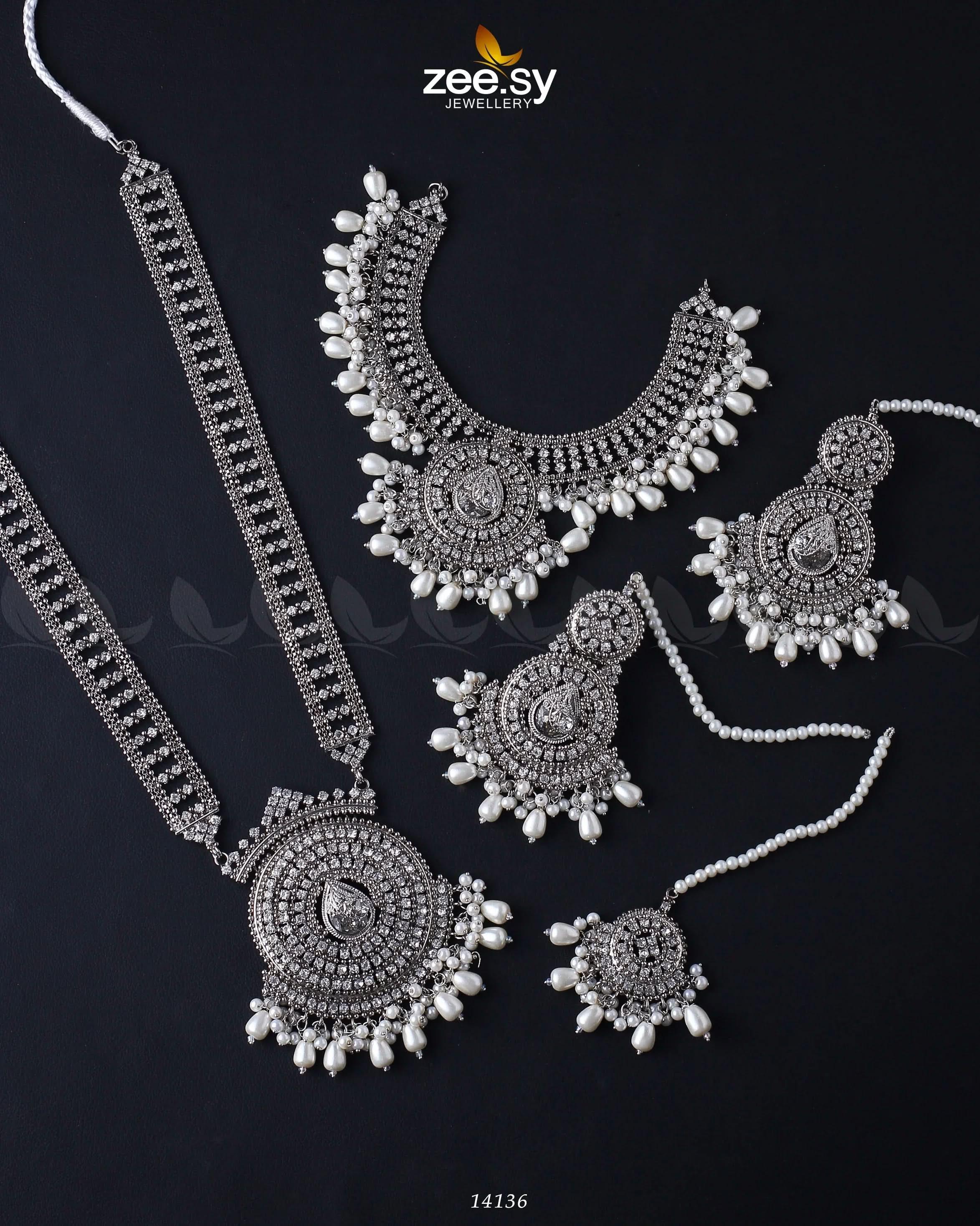 Sofia's Bridal Set - Zeesy.pk