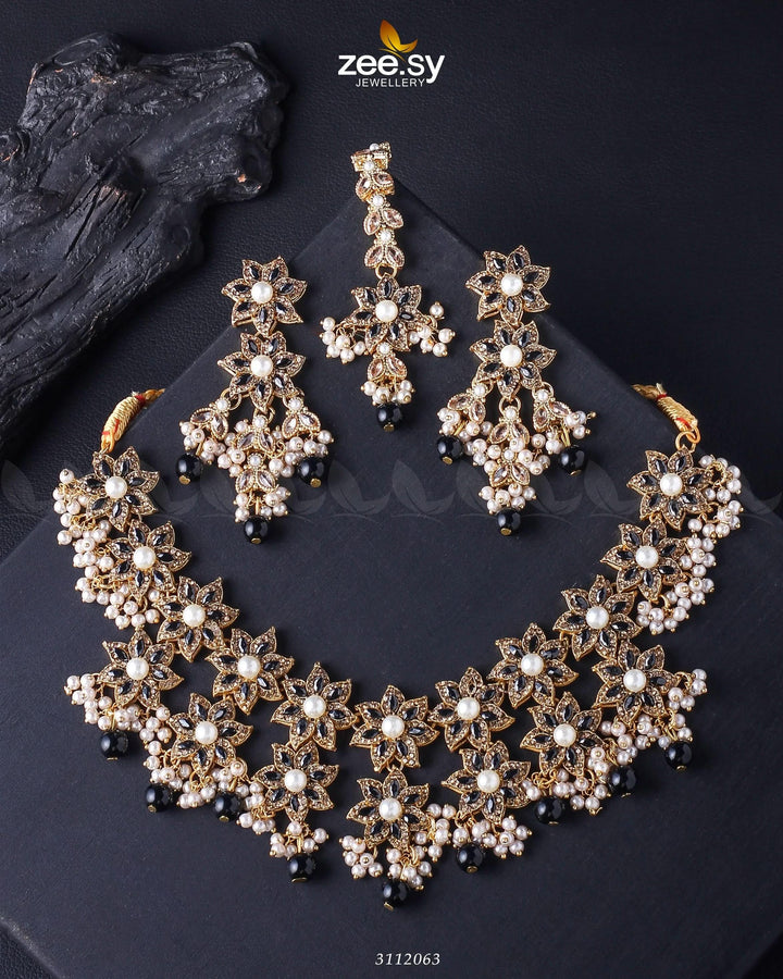 Monarda Bridal Sets Golden Black Bridal Set - Zeesy Jewellery Pakistan | Premium Artificial & Imitation Jewellery