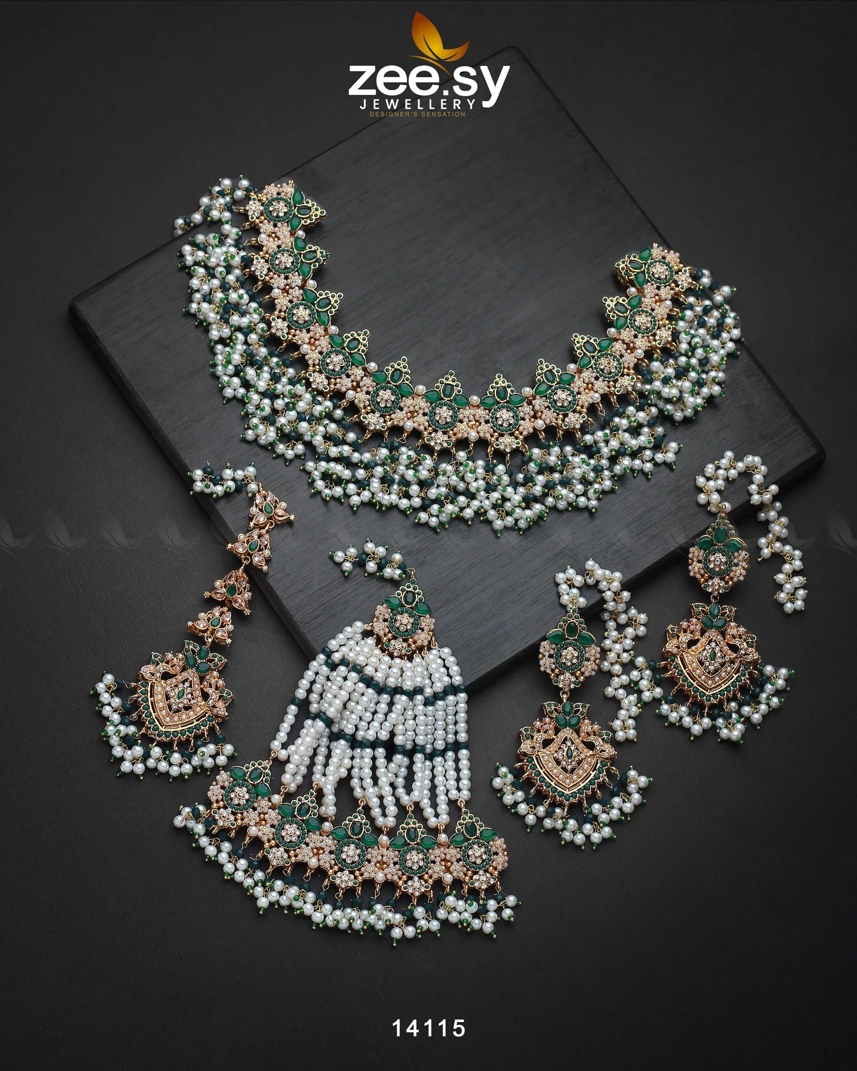 Aurum Bridal Set - Zeesy.pk