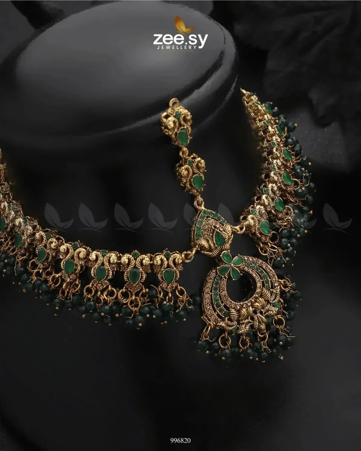 Hadiqa Bridal Set - Zeesy.pk