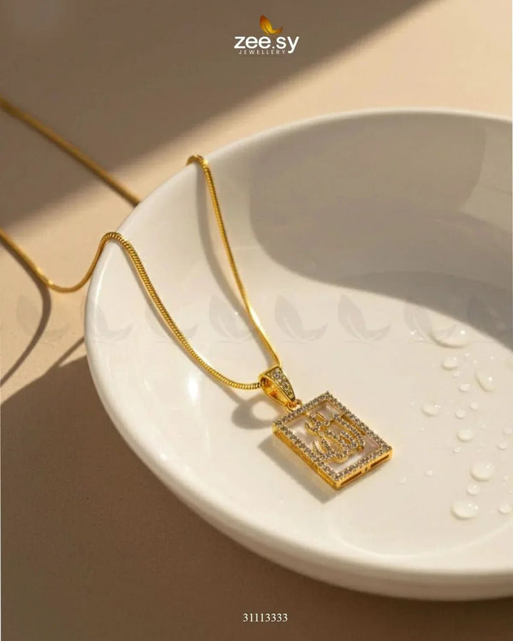 Al-Malik Calligraphy Locket Calligraphy Pendant - Zeesy Jewellery Pakistan | Premium Artificial & Imitation Jewellery