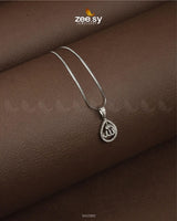 Al-Majeed Calligraphy Locket - Zeesy.pk