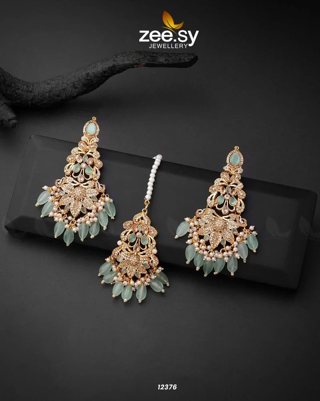 Sarah's Earrings Mint Green Earrings - Zeesy Jewellery Pakistan | Premium Artificial & Imitation Jewellery