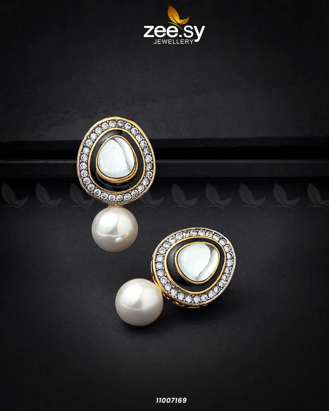 EARRINGS-0763 - Zeesy.pk