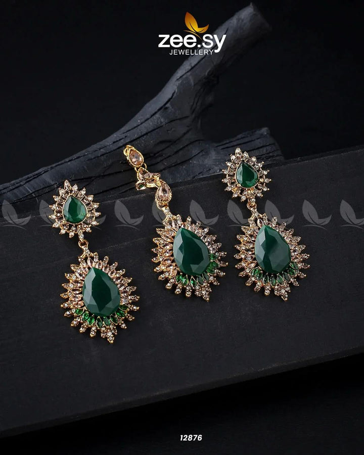 Lupine Earrings Golden Green Earrings - Zeesy Jewellery Pakistan | Premium Artificial & Imitation Jewellery