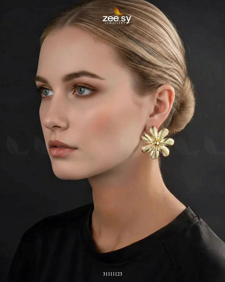 Bloomwave Earrings Golden Earrings - Zeesy Jewellery Pakistan | Premium Artificial & Imitation Jewellery