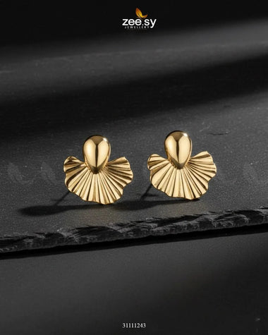 Luminara Earrings Golden Earrings - Zeesy Jewellery Pakistan | Premium Artificial & Imitation Jewellery