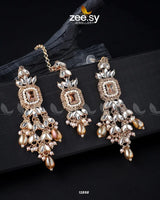 Dictamnus Earrings - Zeesy.pk