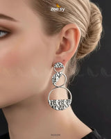 Textura Earrings - Zeesy.pk