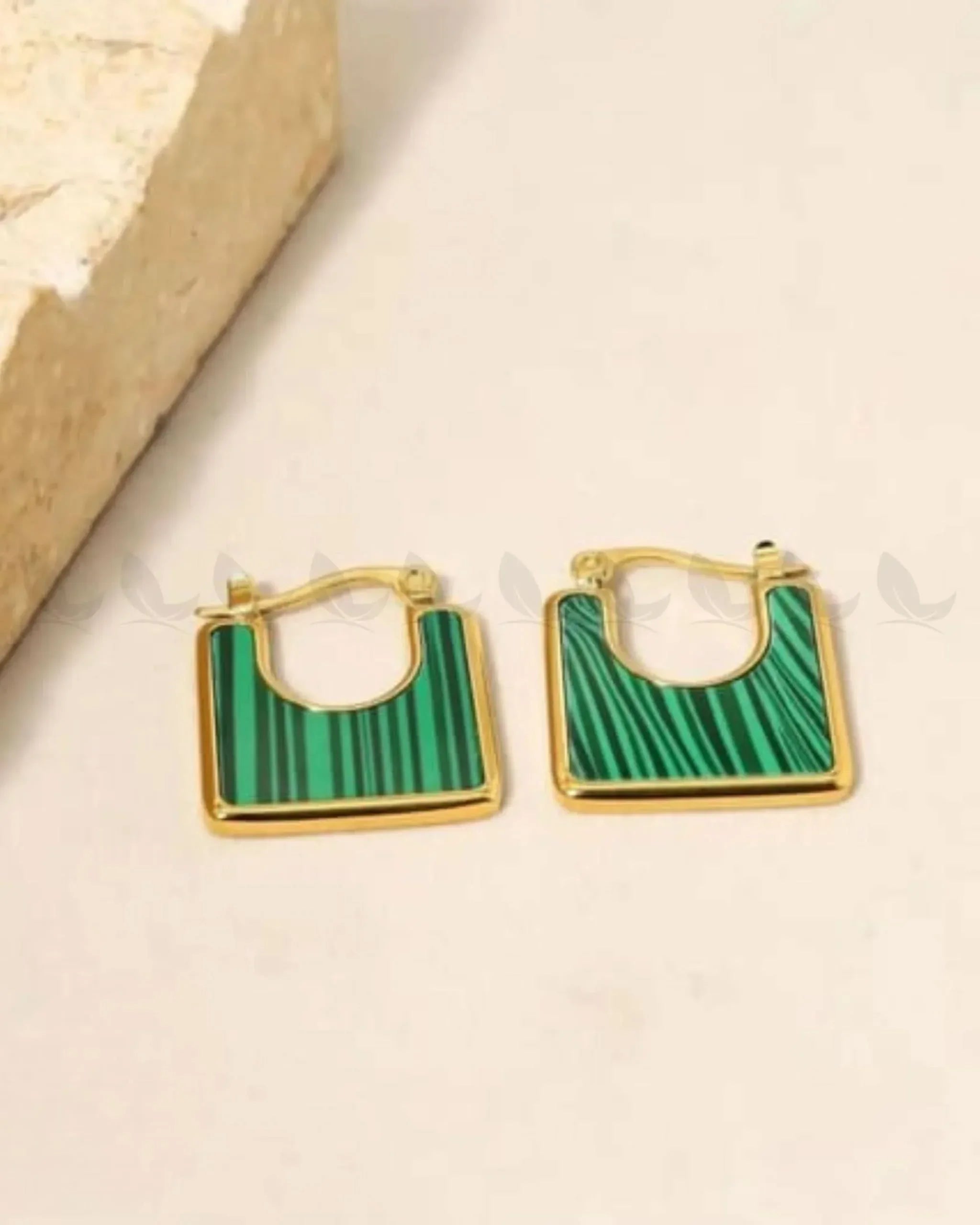Gyre Earrings Golden Green Earrings - Zeesy Jewellery Pakistan | Premium Artificial & Imitation Jewellery