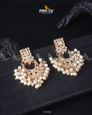 Lily Earrings Golden white Earrings - Zeesy Jewellery Pakistan | Premium Artificial & Imitation Jewellery