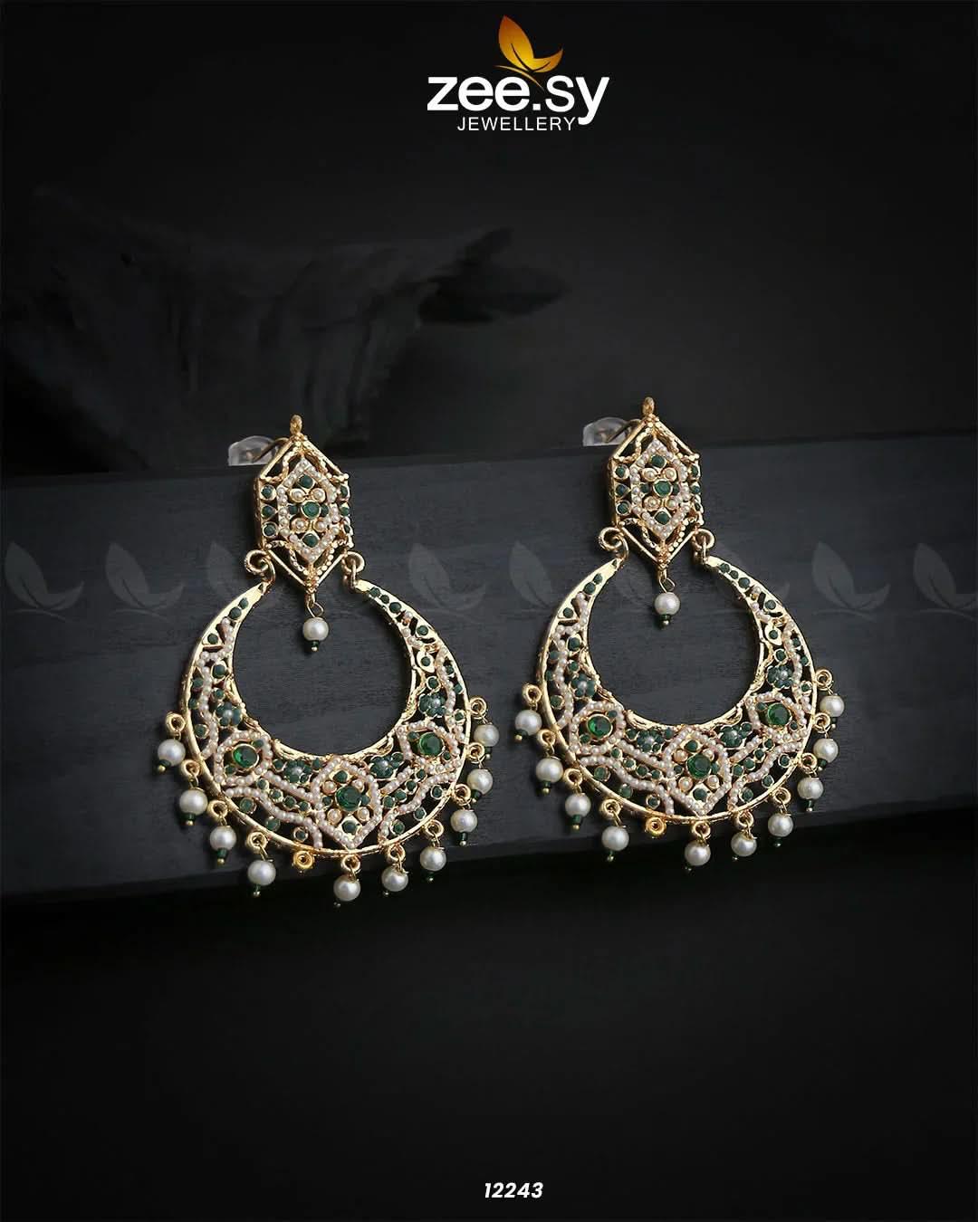 Armeena's Earrings Green Earrings - Zeesy Jewellery Pakistan | Premium Artificial & Imitation Jewellery