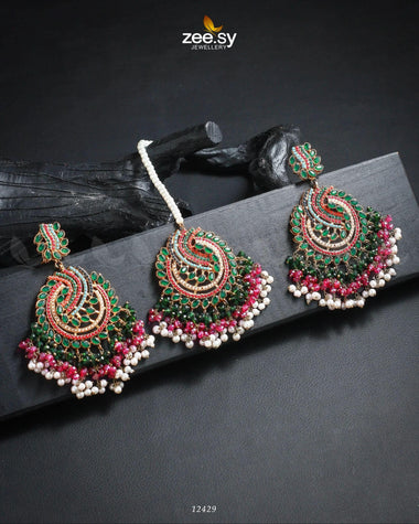 Radiance Earrings Green Earrings - Zeesy Jewellery Pakistan | Premium Artificial & Imitation Jewellery
