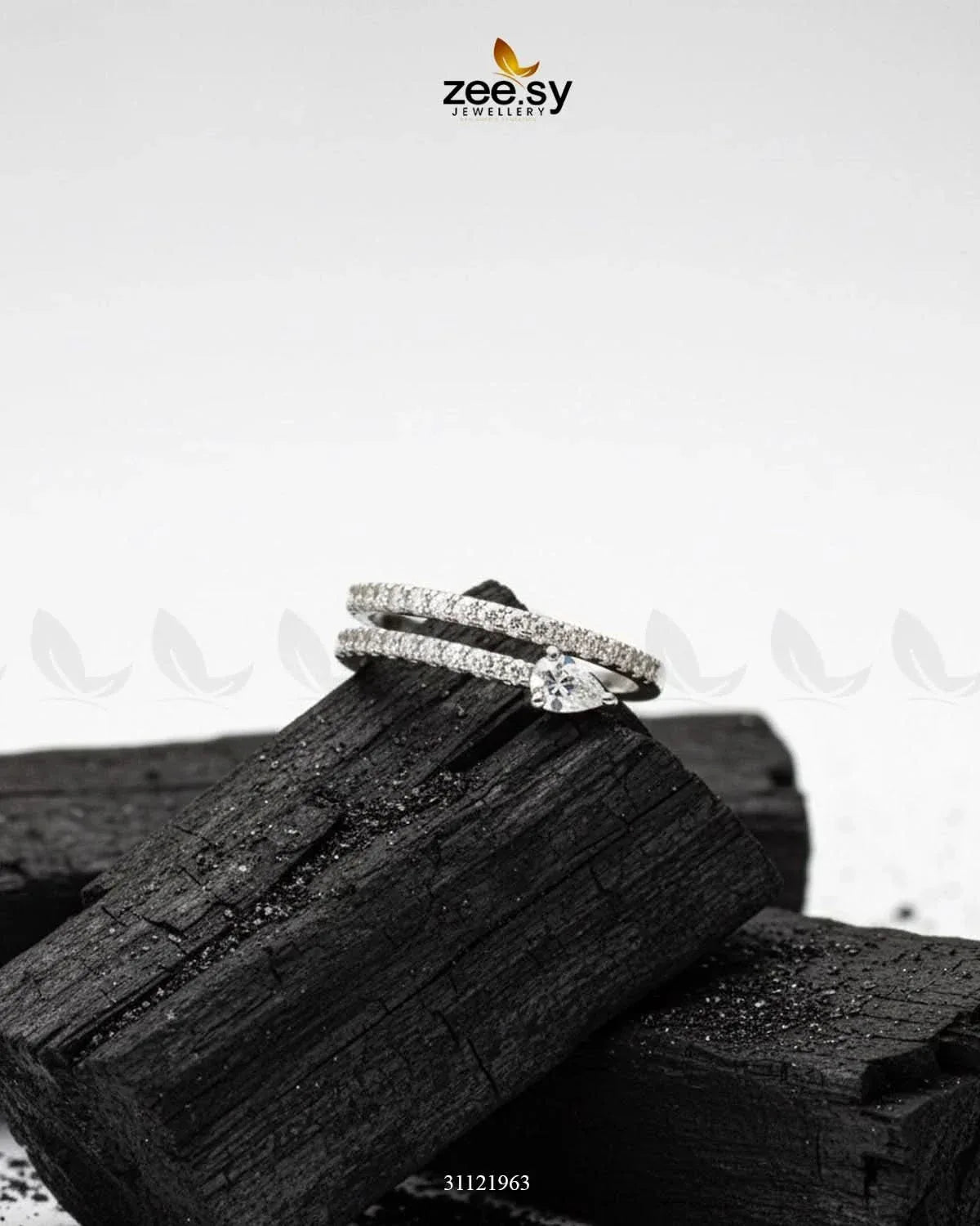 Pear Cut Lab Cluster Vortex Ring Finger Ring - Zeesy Jewellery Pakistan | Premium Artificial & Imitation Jewellery