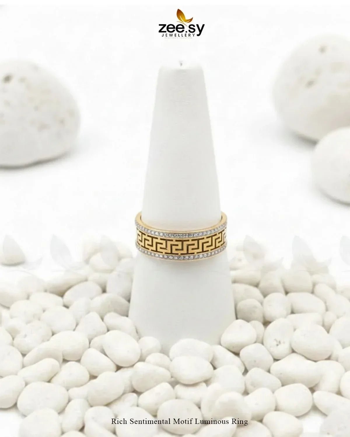 Rich Sentimental Motif Luminous Ring Finger Ring - Zeesy Jewellery Pakistan | Premium Artificial & Imitation Jewellery