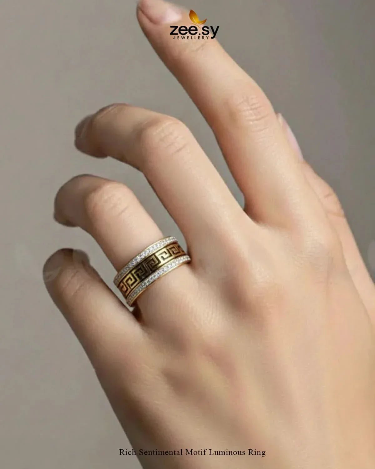 Rich Sentimental Motif Luminous Ring Finger Ring - Zeesy Jewellery Pakistan | Premium Artificial & Imitation Jewellery